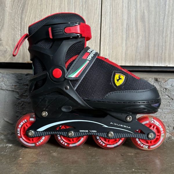 SET DE PATINES FERRARI 39-43 MOVELMAX NEGRO