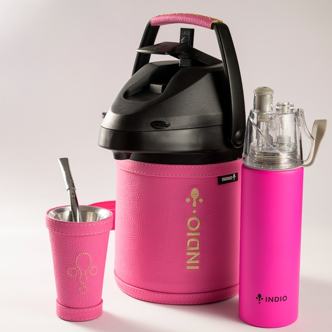 TERMO INDIO INOX 2.5 LTS. CUERO PREMIUM FUCSIA + BOTELLA SPLASH DE REGALO